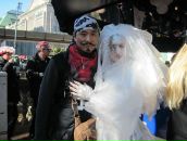 Фотография Здесь Гости