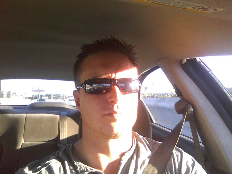 Joshua Lowe фотография #11